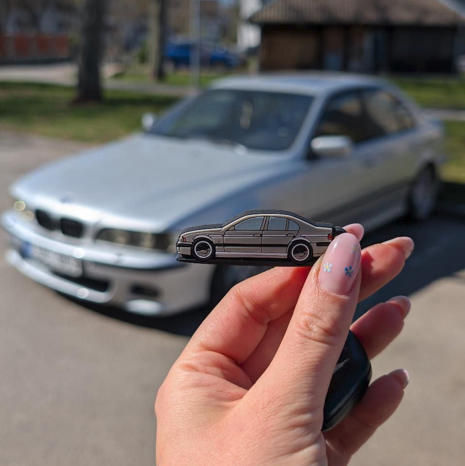 E39 Keychain Grey